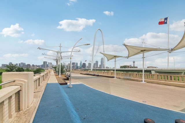 1610 Life Avenue, Dallas, TX 75212