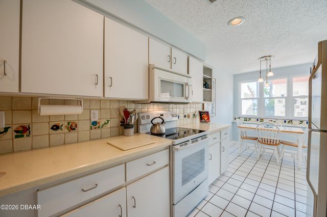 226 Florida Shores Boulevard, Daytona Beach Shores, FL 32118