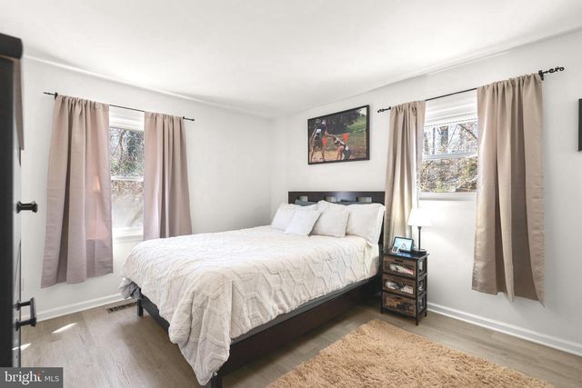 8607 PINECLIFF DR, Frederick, MD 21704