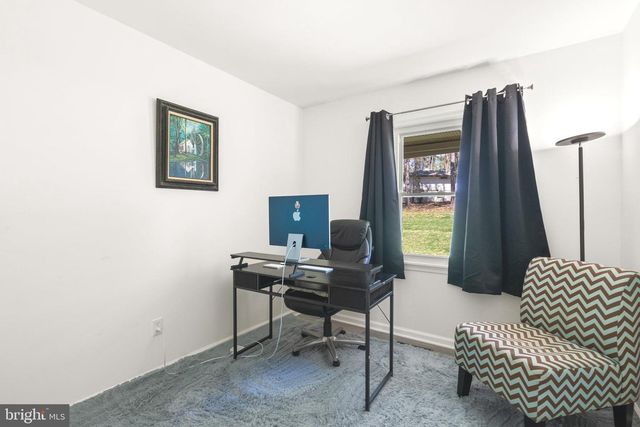 8607 PINECLIFF DR, Frederick, MD 21704