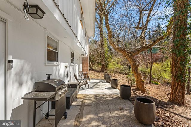 8607 PINECLIFF DR, Frederick, MD 21704