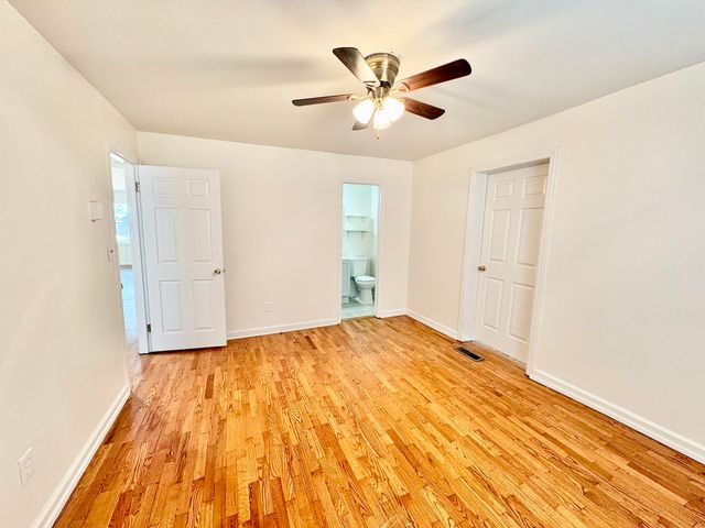 922 Ridgeway Avenue, Signal Mountain, TN 37377