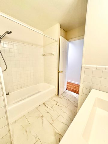 922 Ridgeway Avenue, Signal Mountain, TN 37377