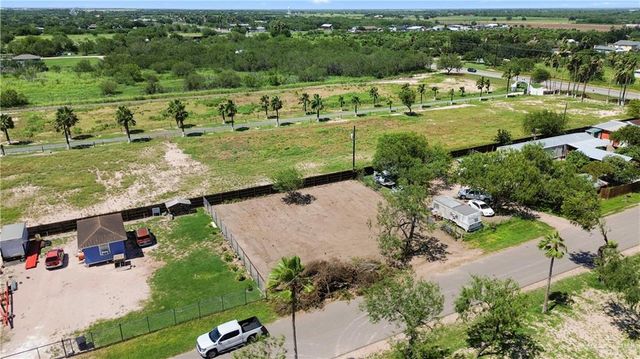 2014 Citrus Groves Street, Mission, TX 78574