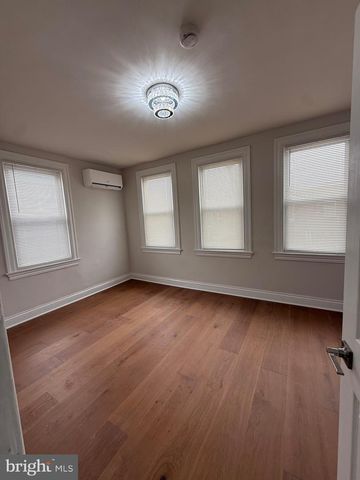 613 ROXBORO PL NW, Washington, DC 20011