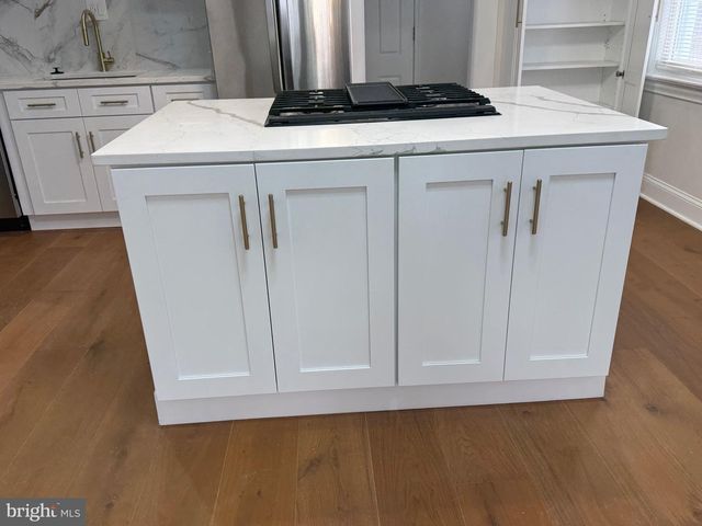 613 ROXBORO PL NW, Washington, DC 20011