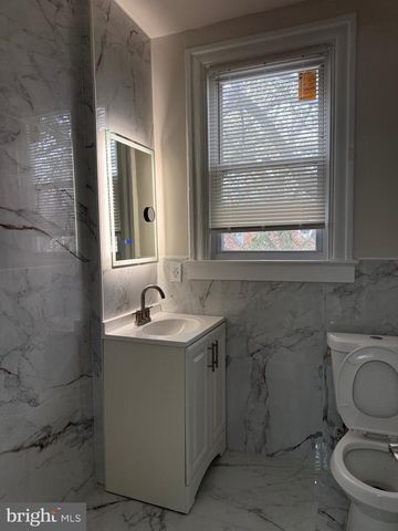 613 ROXBORO PL NW, Washington, DC 20011