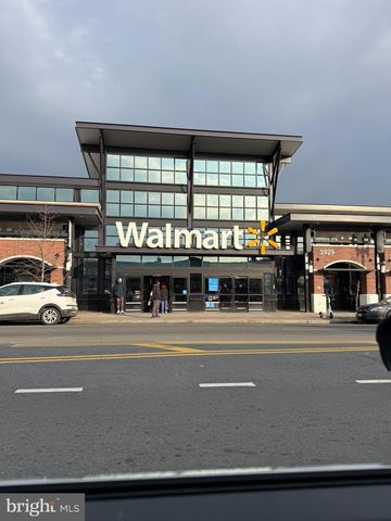 613 ROXBORO PL NW, Washington, DC 20011