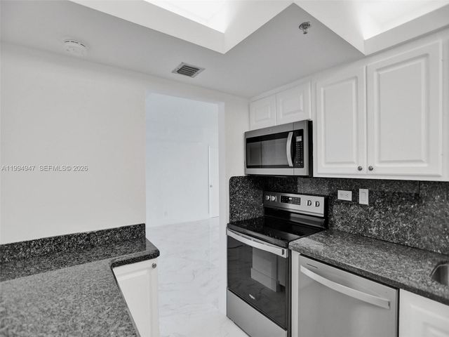 20355 NE 34th Court 1222, Aventura, FL 33180