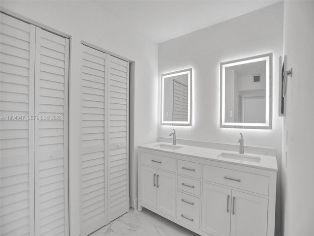 20355 NE 34th Court 1222, Aventura, FL 33180