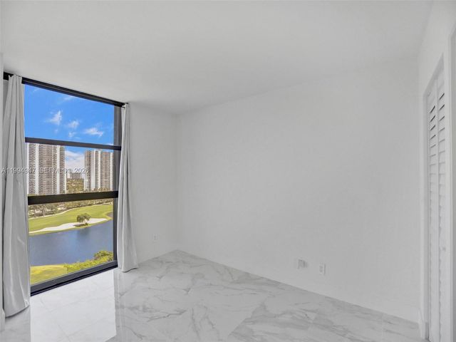 20355 NE 34th Court 1222, Aventura, FL 33180