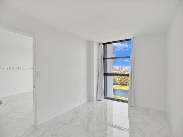 20355 NE 34th Court 1222, Aventura, FL 33180