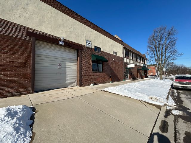 27 E Park Boulevard, Villa Park, IL 60181