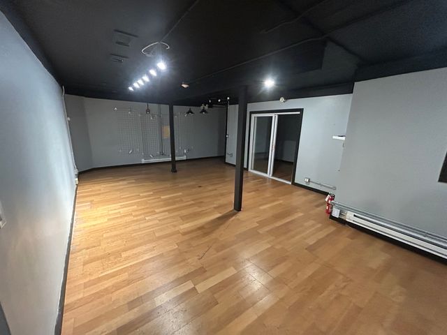 27 E Park Boulevard, Villa Park, IL 60181