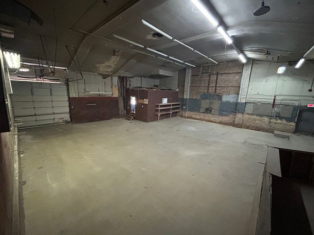 27 E Park Boulevard, Villa Park, IL 60181