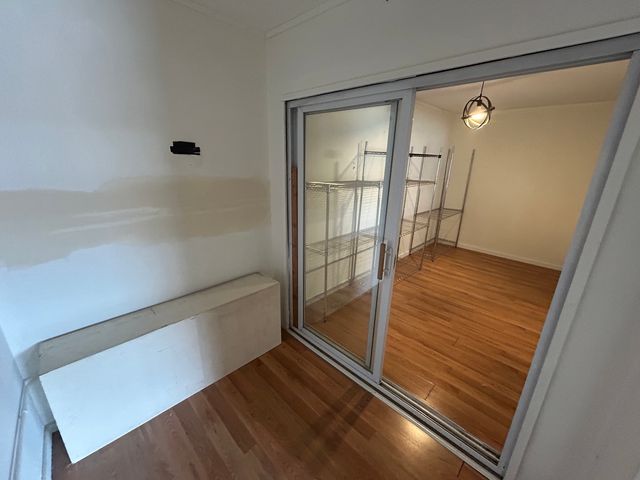 27 E Park Boulevard, Villa Park, IL 60181