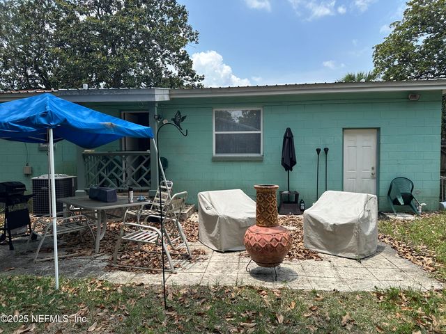 2625 TOWNSEND Boulevard, Jacksonville, FL 32211