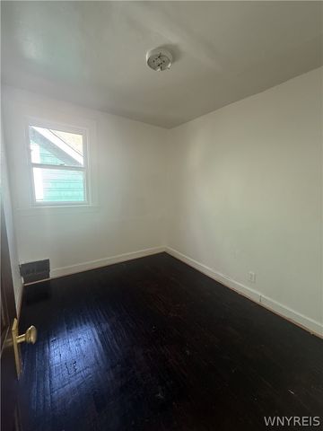 213 Courtland Avenue, Buffalo, NY 14215