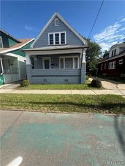 213 Courtland Avenue, Buffalo, NY 14215