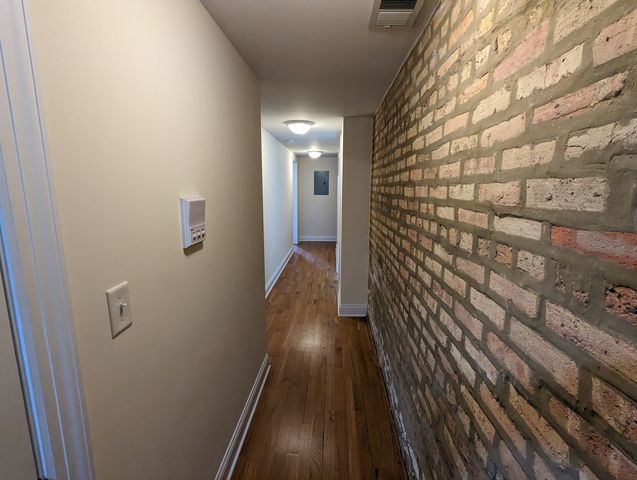 2834 N Albany Avenue G, Chicago, IL 60618