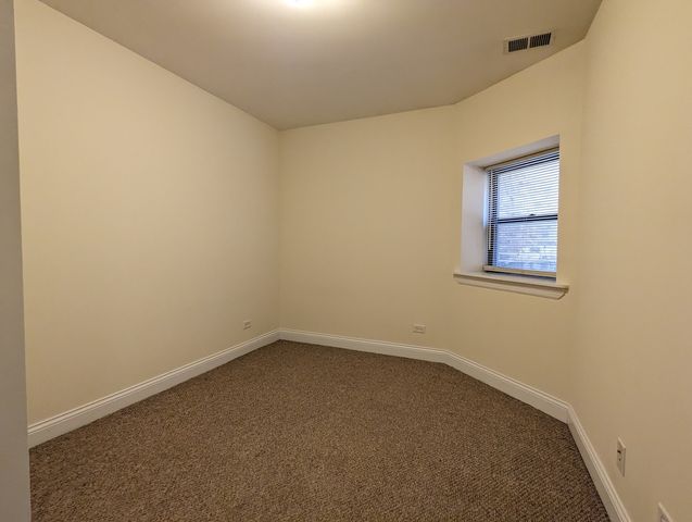 2834 N Albany Avenue G, Chicago, IL 60618