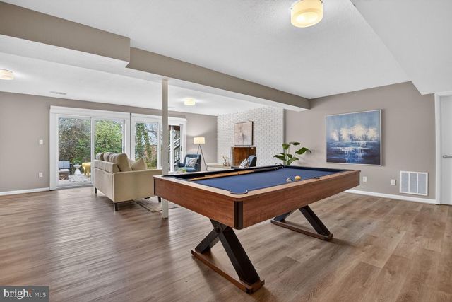 6104 ROBINWOOD RD, Bethesda, MD 20817