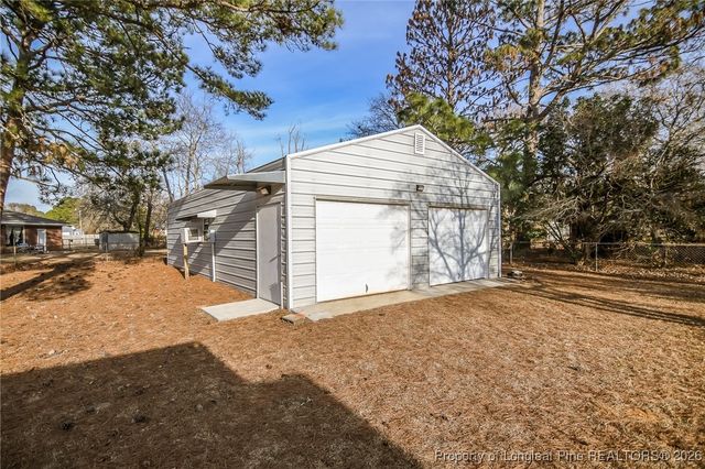 5936 Fairway Drive, Hope Mills, NC 28348