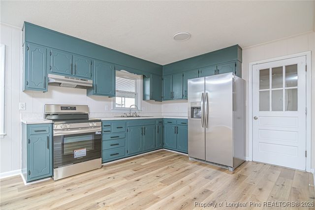 5936 Fairway Drive, Hope Mills, NC 28348