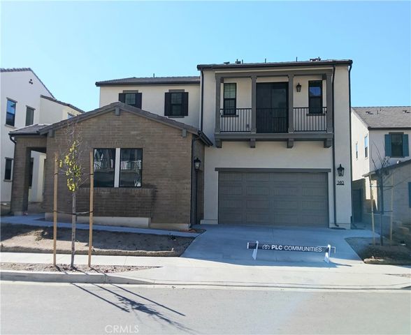 740 Via Arezzo Place, Altadena, CA 91001