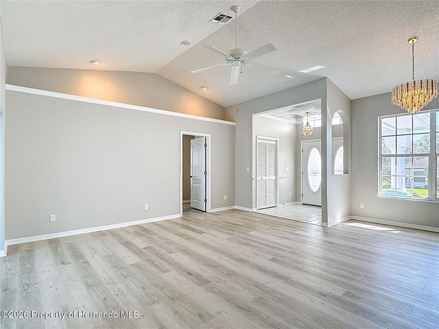 1039 GreenTurf Road, Spring Hill, FL 34608