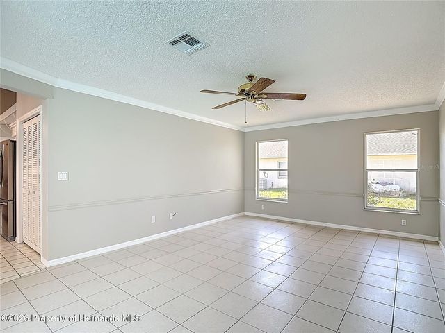 1039 GreenTurf Road, Spring Hill, FL 34608