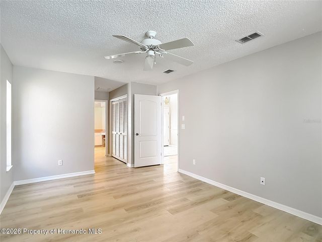 1039 GreenTurf Road, Spring Hill, FL 34608