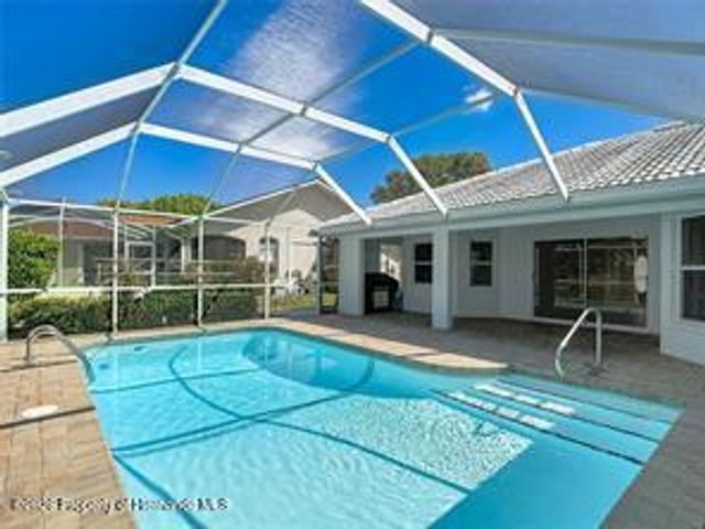 1039 GreenTurf Road, Spring Hill, FL 34608