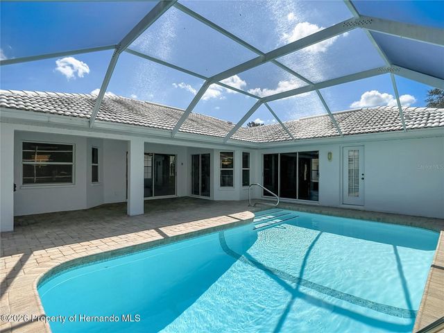 1039 GreenTurf Road, Spring Hill, FL 34608