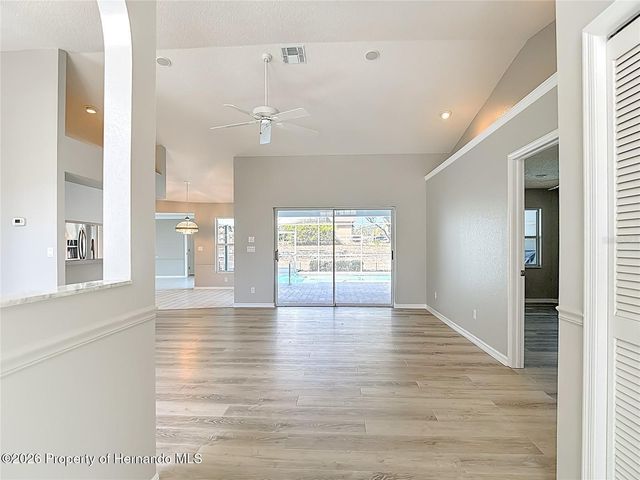 1039 GreenTurf Road, Spring Hill, FL 34608