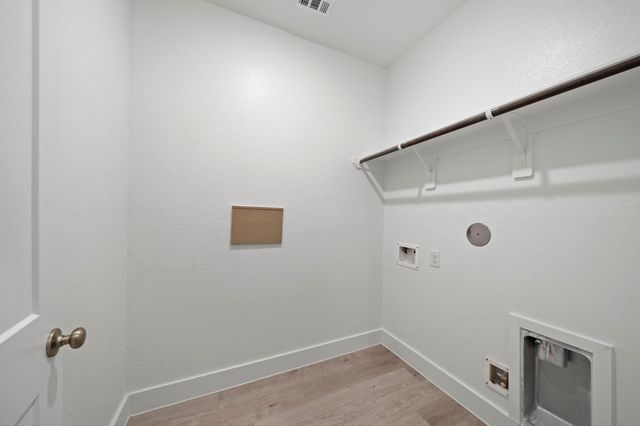 116 Coastal Prairie Drive, Waller, TX 77484