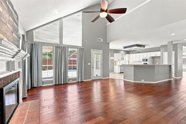 4 Fountain Gate Circle, Allen, TX 75002