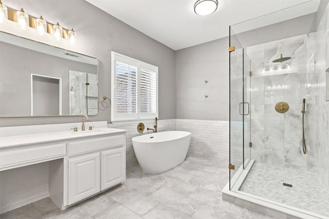 4 Fountain Gate Circle, Allen, TX 75002