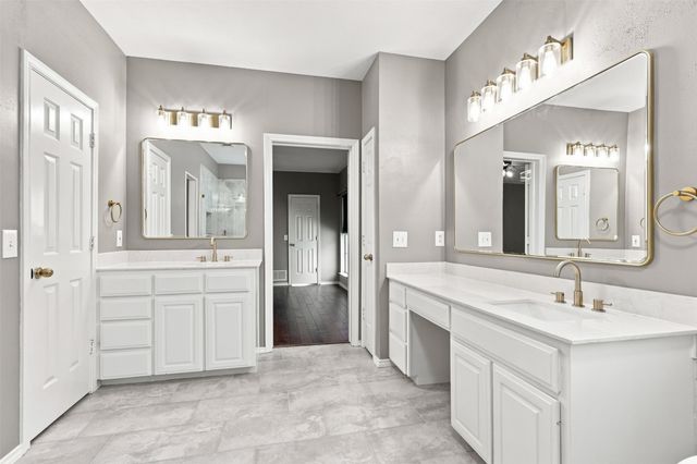 4 Fountain Gate Circle, Allen, TX 75002
