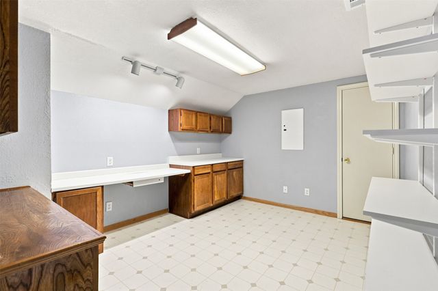 4 Fountain Gate Circle, Allen, TX 75002