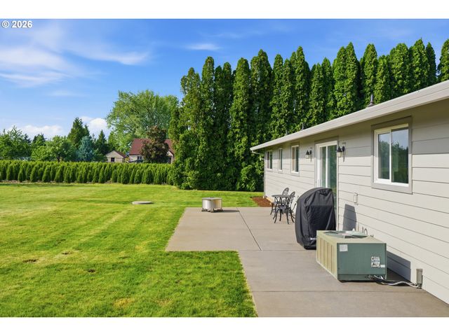 23901 Ne AIRPORT Rd, Aurora, OR 97002