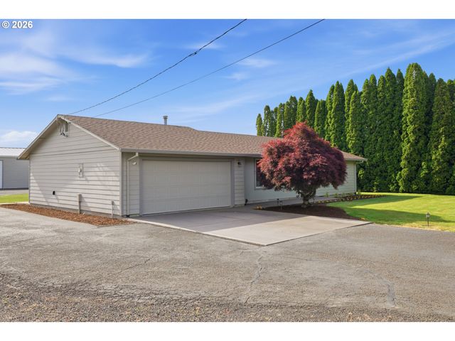 23901 Ne AIRPORT Rd, Aurora, OR 97002