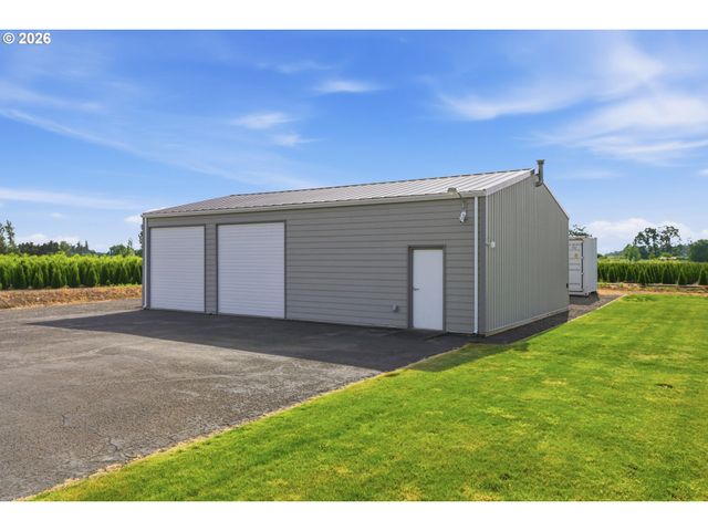 23901 Ne AIRPORT Rd, Aurora, OR 97002