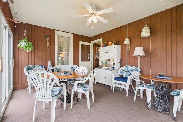 5736 Hammond Avenue, Waterloo, IA 50701