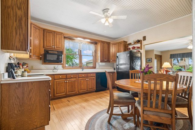 5736 Hammond Avenue, Waterloo, IA 50701