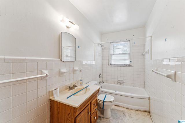 2321 CIRCLE DRIVE, Hueytown, AL 35023