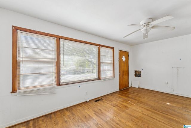 2321 CIRCLE DRIVE, Hueytown, AL 35023