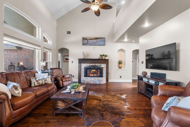 602 Sante Fe Drive, Highland Village, TX 75077