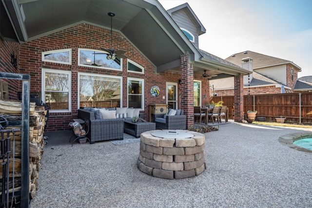 602 Sante Fe Drive, Highland Village, TX 75077