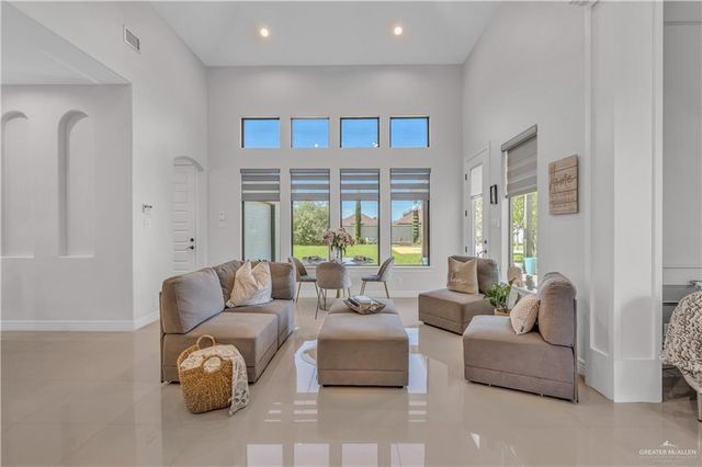 10717 N 28th Street, Mcallen, TX 78504